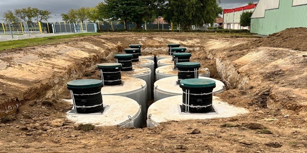 14 cuves de 10m3 pour la salle de sport de Courcelles Les Lens ( Pas de calais )